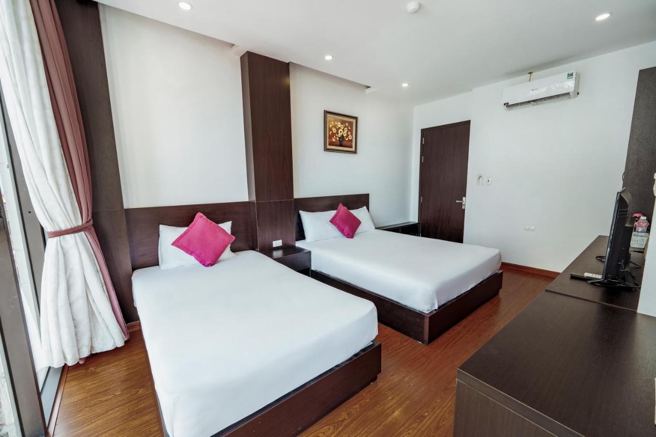 Ivy Hotel Ha Long Buitenkant foto