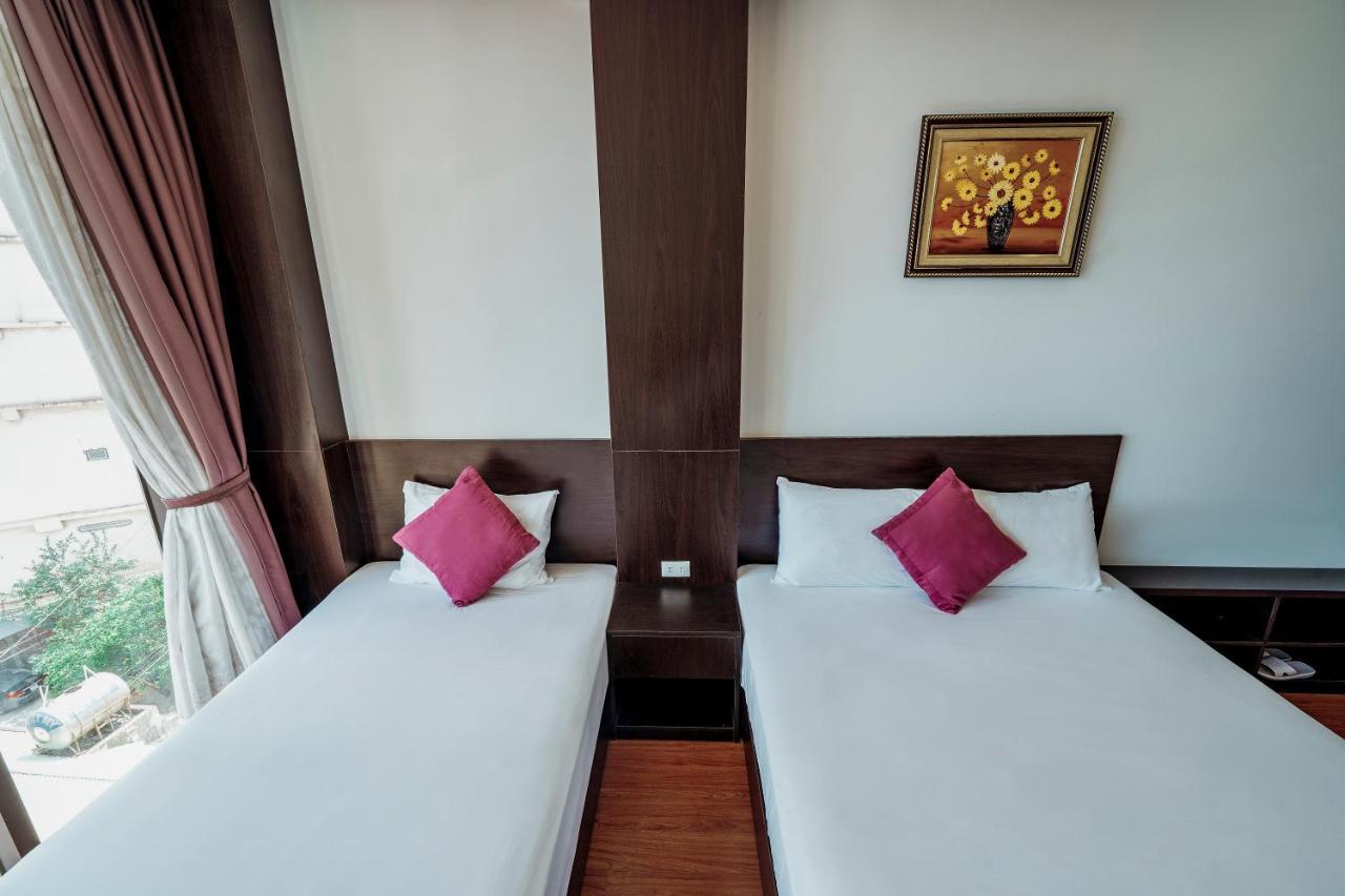 Ivy Hotel Ha Long Buitenkant foto