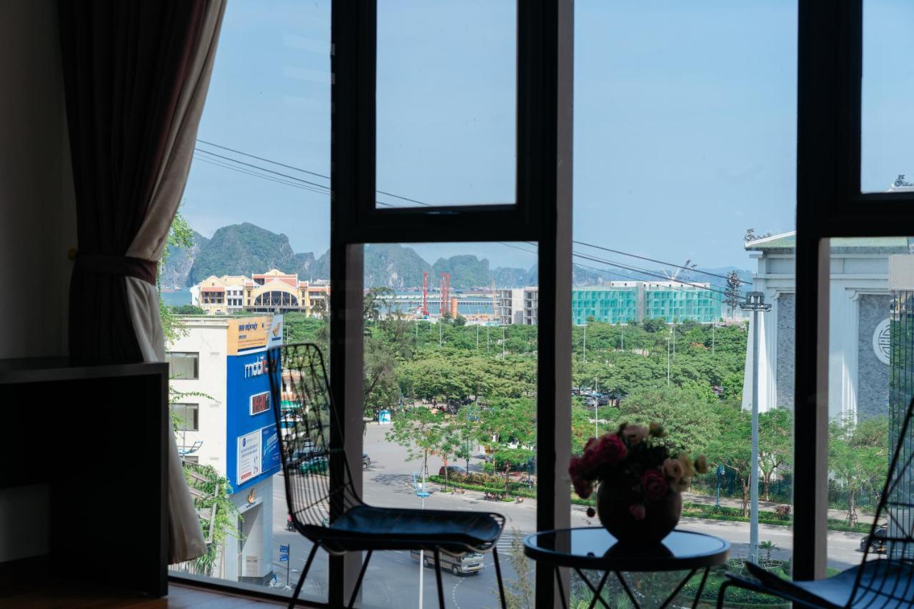 Ivy Hotel Ha Long Buitenkant foto