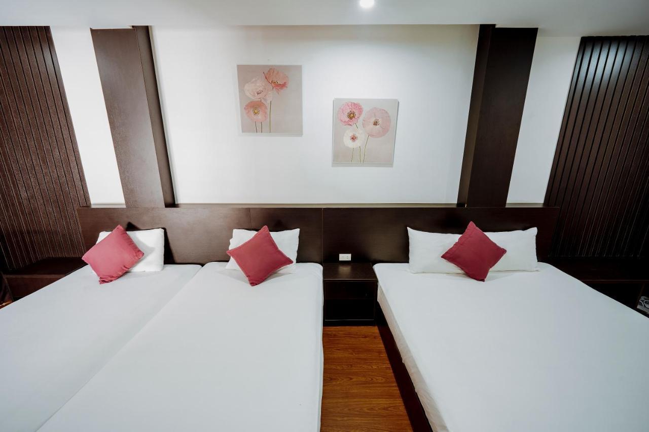 Ivy Hotel Ha Long Buitenkant foto