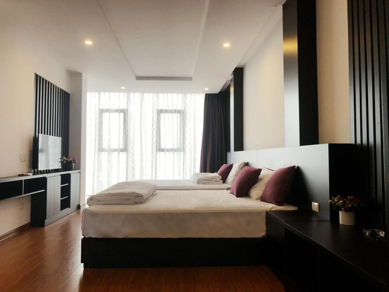 Ivy Hotel Ha Long Buitenkant foto